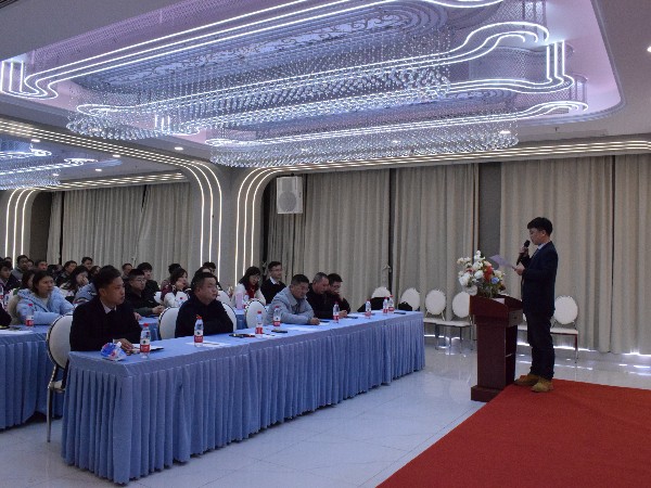 「红杏appOUNENG」2023年会盛典圆满结束，携手十年，共创未来！