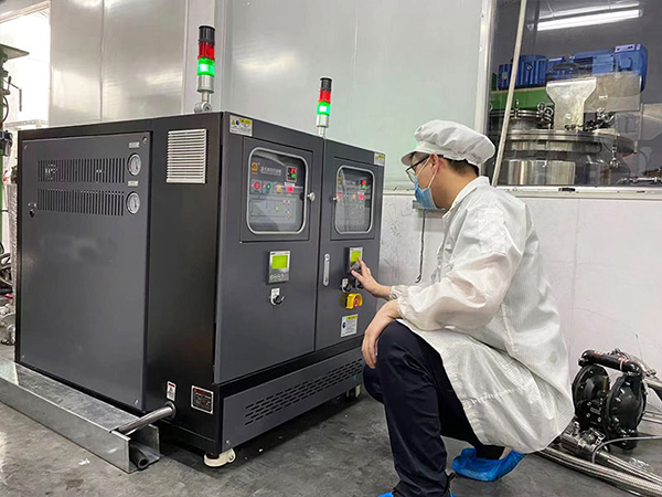 锂离子电池电极浆料制备和涂布，搅拌机红杏app黄色下载控制温度