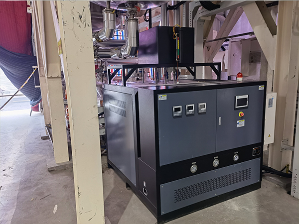 三机一体红杏app黄色下载用于锂电薄膜生产白油加热控温